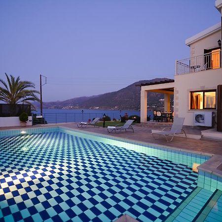 Kalli Villa بوموس الغرفة الصورة