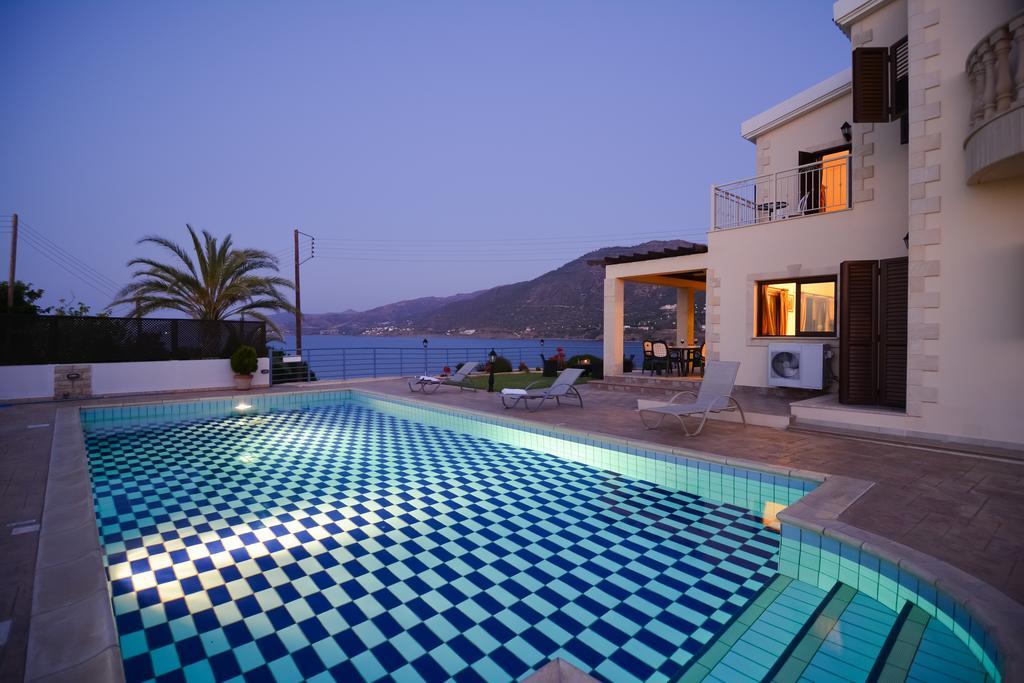 Kalli Villa بوموس الغرفة الصورة